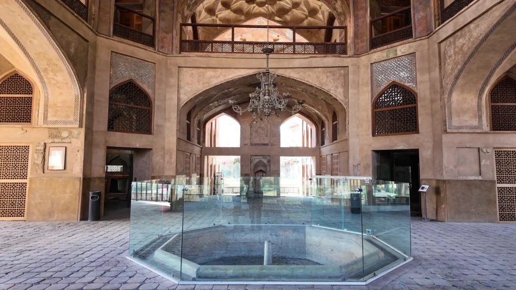 hasht-behesht-interior-02